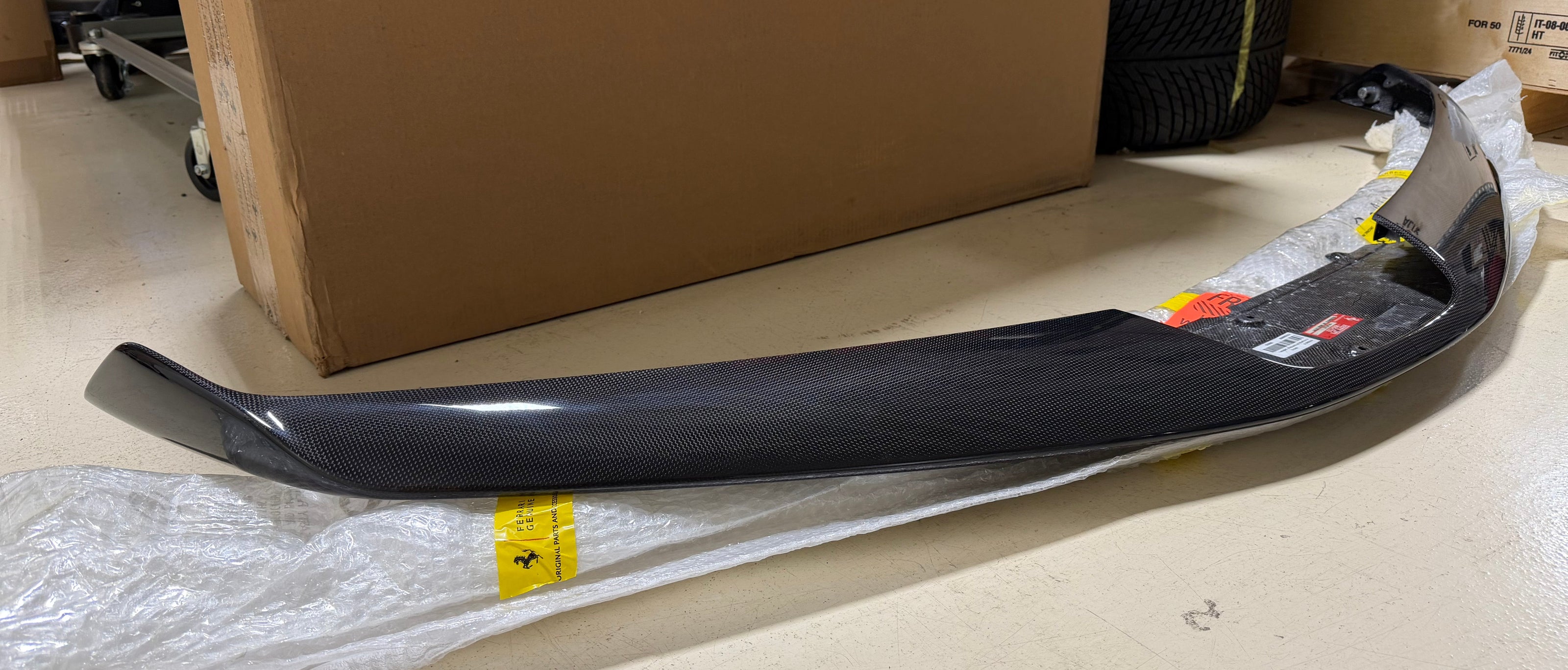 Ferrari OEM Carbon Fibre Centre Spoiler - 884512