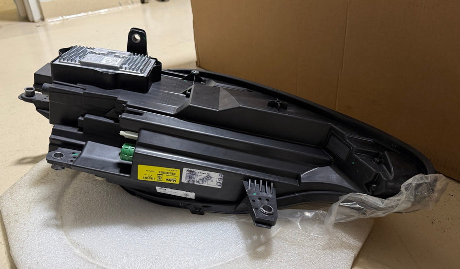 Ferrari F8 RH Headlamp - 873238