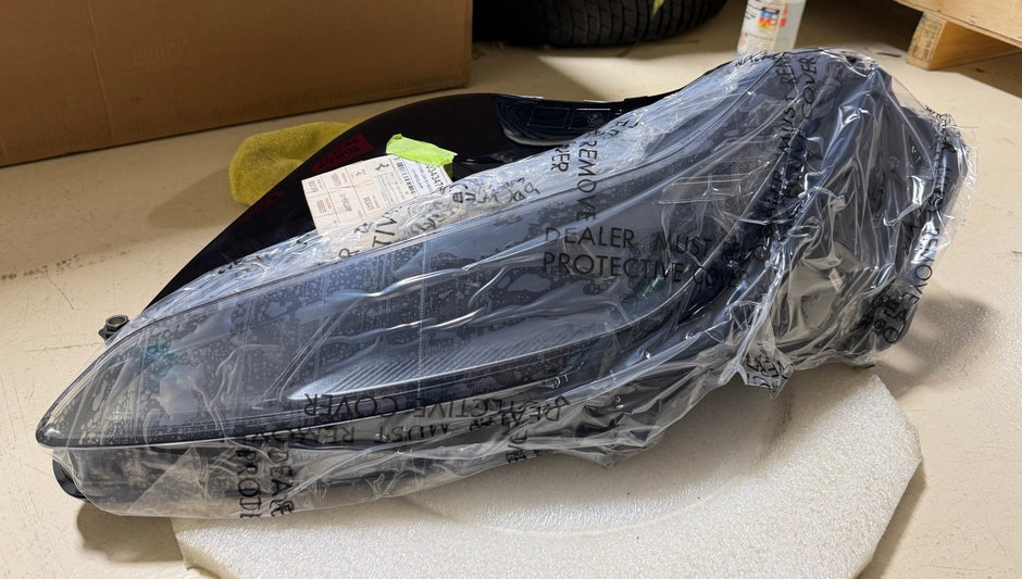 Ferrari Portofino LH Headlamp - 343476
