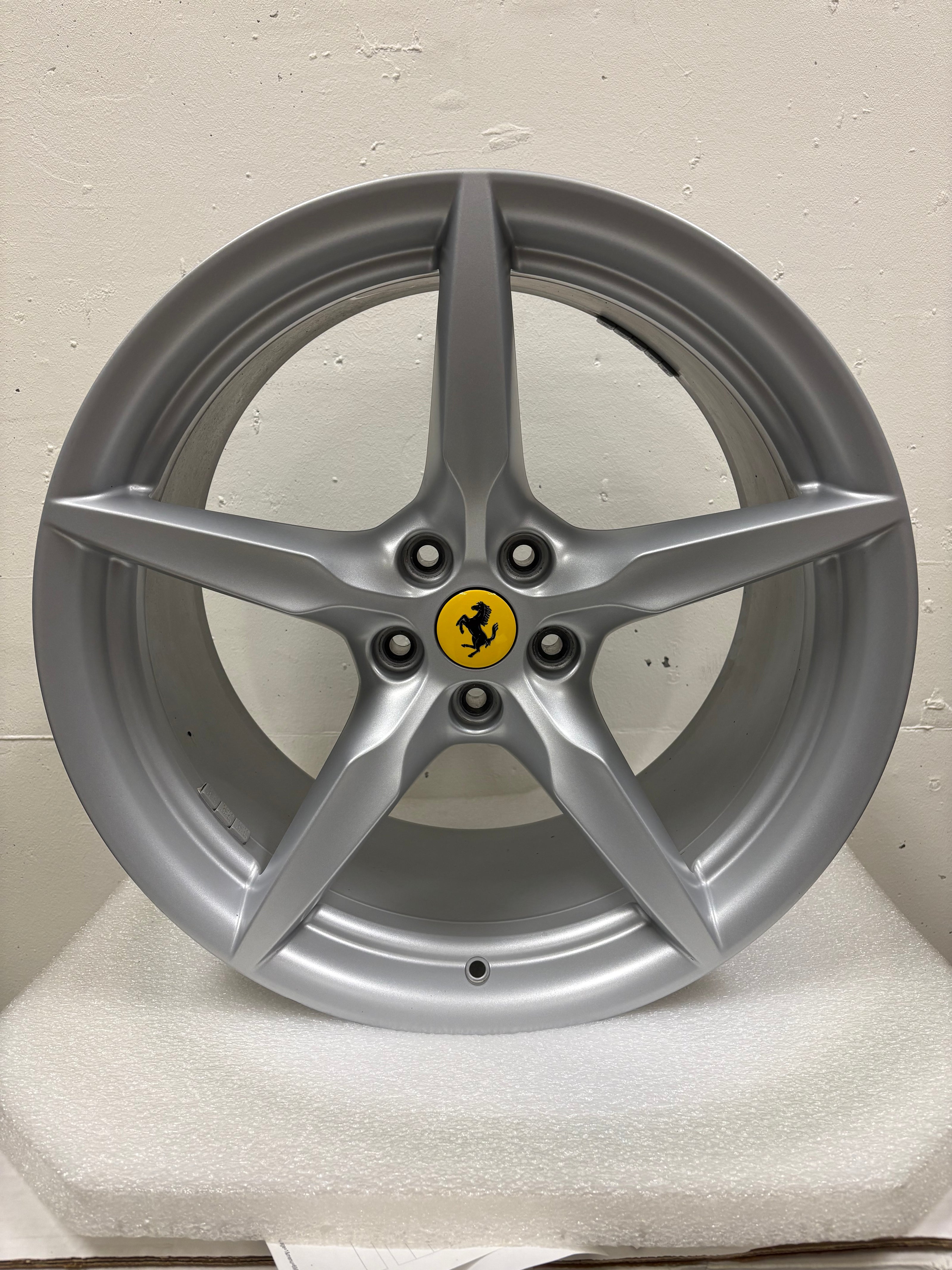 Ferrari OEM 20