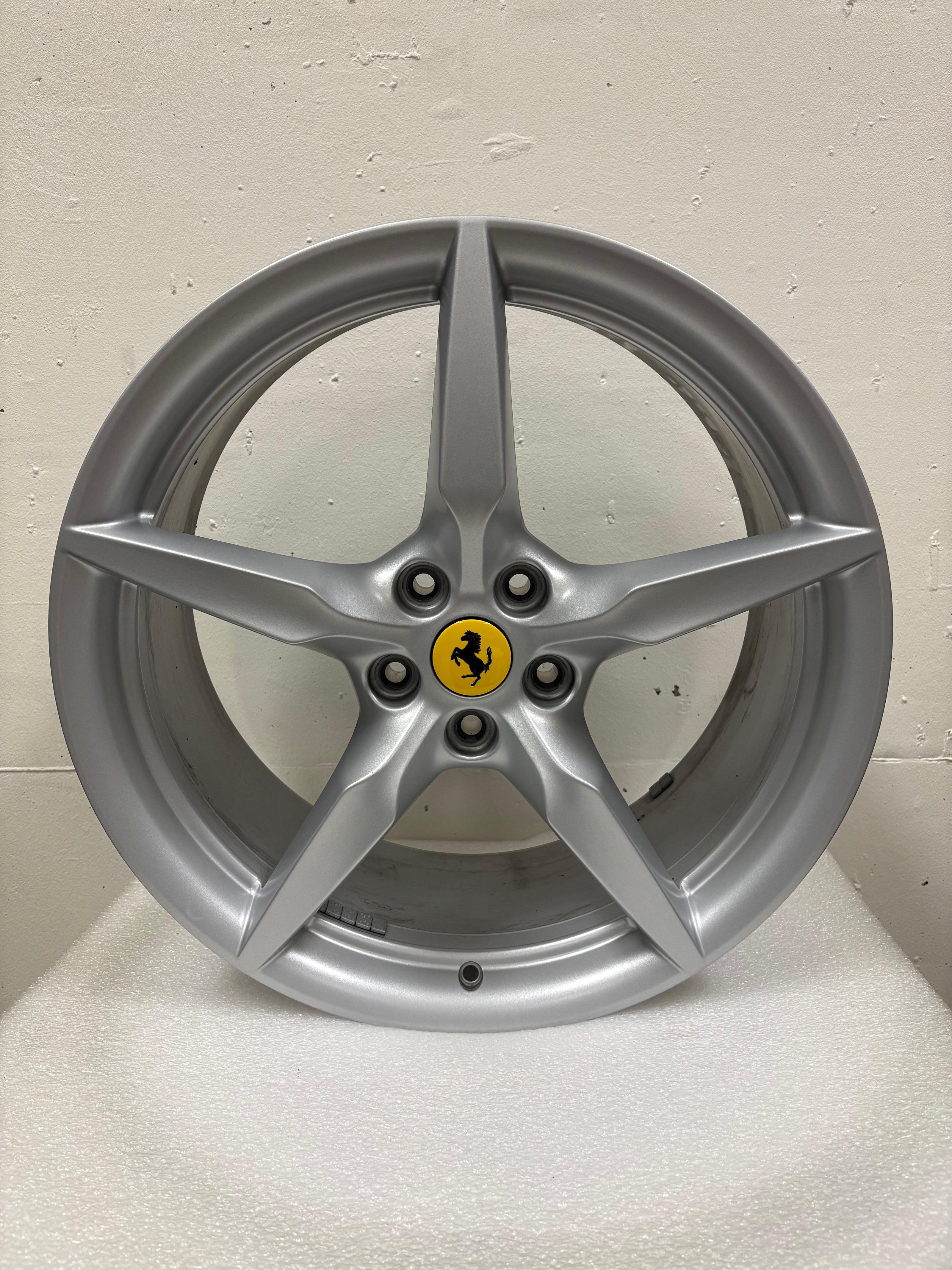 Ferrari OEM 20